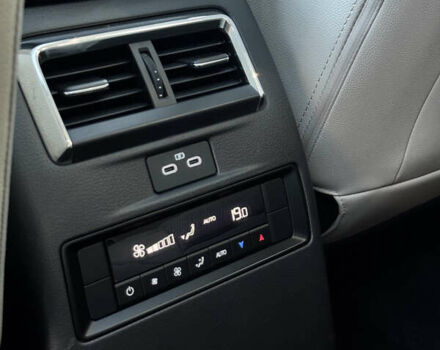 Білий Мазда CX-90, об'ємом двигуна 2.49 л та пробігом 33 тис. км за 39000 $, фото 19 на Automoto.ua