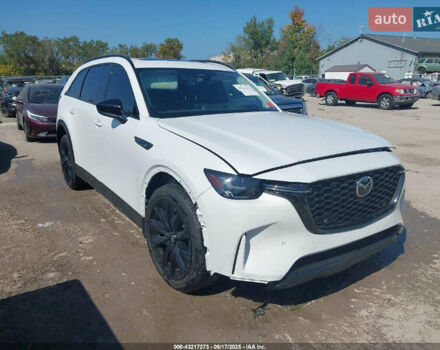 Мазда CX-90 2024 у Києві на Automoto.ua Білий Мазда CX-90, об'ємом двигуна 3.3 л та пробігом 33 тис. км за 13800 $, фото 1 на Automoto.ua
