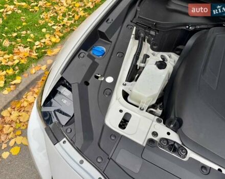 Белый Мазда CX-90, объемом двигателя 3.3 л и пробегом 33 тыс. км за 36000 $, фото 22 на Automoto.ua