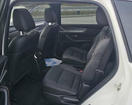 Белый Мазда CX-90, объемом двигателя 3.3 л и пробегом 10 тыс. км за 39800 $, фото 18 на Automoto.ua