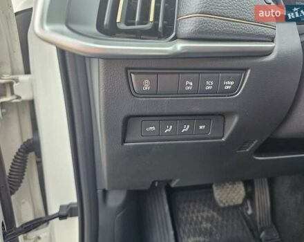 Белый Мазда CX-90, объемом двигателя 3.3 л и пробегом 10 тыс. км за 39800 $, фото 14 на Automoto.ua