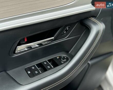 Бежевый Мазда CX-90, объемом двигателя 3.28 л и пробегом 51 тыс. км за 45000 $, фото 30 на Automoto.ua