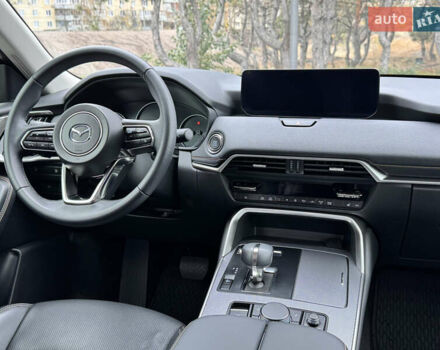 Черный Мазда CX-90, объемом двигателя 3.3 л и пробегом 29 тыс. км за 35300 $, фото 44 на Automoto.ua