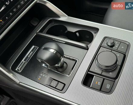 Черный Мазда CX-90, объемом двигателя 3.3 л и пробегом 29 тыс. км за 35300 $, фото 48 на Automoto.ua