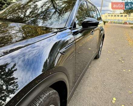 Черный Мазда CX-90, объемом двигателя 3.28 л и пробегом 13 тыс. км за 33900 $, фото 4 на Automoto.ua