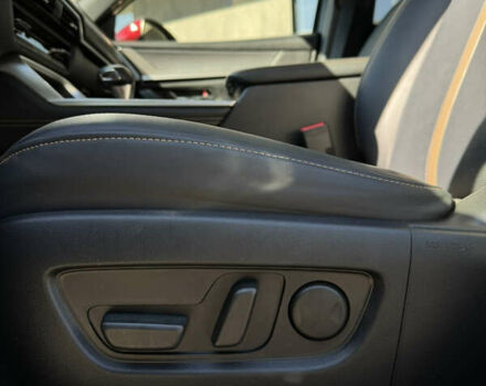 Красный Мазда CX-90, объемом двигателя 3.3 л и пробегом 26 тыс. км за 48000 $, фото 69 на Automoto.ua