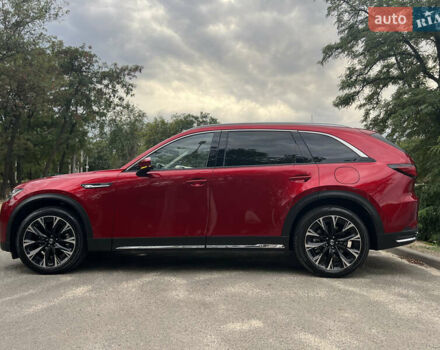 Красный Мазда CX-90, объемом двигателя 2.49 л и пробегом 5 тыс. км за 46500 $, фото 2 на Automoto.ua