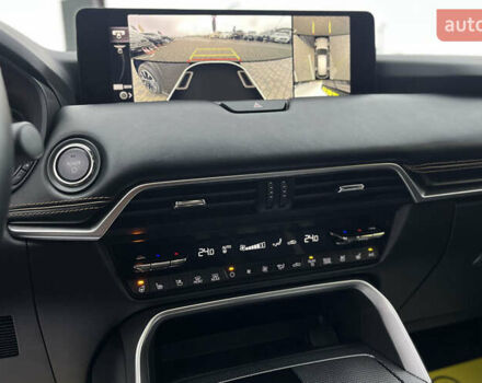 Сірий Мазда CX-90, об'ємом двигуна 2.49 л та пробігом 25 тис. км за 45999 $, фото 14 на Automoto.ua