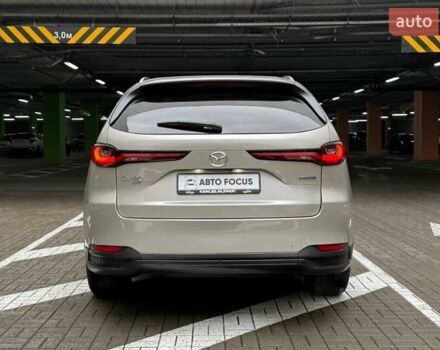 Серый Мазда CX-90, объемом двигателя 3.28 л и пробегом 25 тыс. км за 37990 $, фото 5 на Automoto.ua