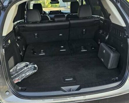 Серый Мазда CX-90, объемом двигателя 3.28 л и пробегом 18 тыс. км за 33500 $, фото 12 на Automoto.ua