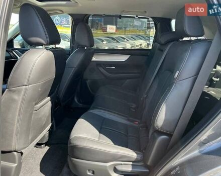 Серый Мазда CX-90, объемом двигателя 3.3 л и пробегом 18 тыс. км за 32790 $, фото 21 на Automoto.ua