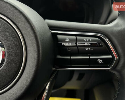 Сірий Мазда CX-90, об'ємом двигуна 2.49 л та пробігом 25 тис. км за 45999 $, фото 11 на Automoto.ua