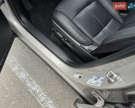 Сірий Мазда CX-90, об'ємом двигуна 3.28 л та пробігом 17 тис. км за 42000 $, фото 17 на Automoto.ua