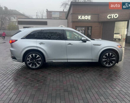 Серый Мазда CX-90, объемом двигателя 3.28 л и пробегом 57 тыс. км за 36900 $, фото 5 на Automoto.ua