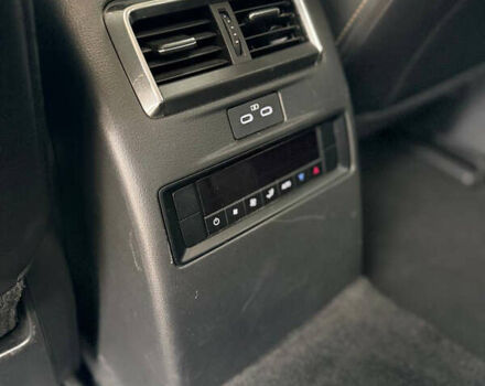 Серый Мазда CX-90, объемом двигателя 3.28 л и пробегом 35 тыс. км за 37500 $, фото 10 на Automoto.ua