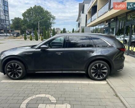 Мазда CX-90 2023 в Ужгороде на Automoto.ua Серый Мазда CX-90, объемом двигателя 2.49 л и пробегом 24 тыс. км за 47000 $, фото 2 на Automoto.ua