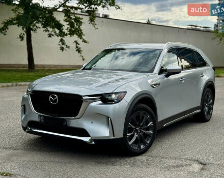 Серый Мазда CX-90, объемом двигателя 2.49 л и пробегом 28 тыс. км за 40900 $, фото 8 на Automoto.ua