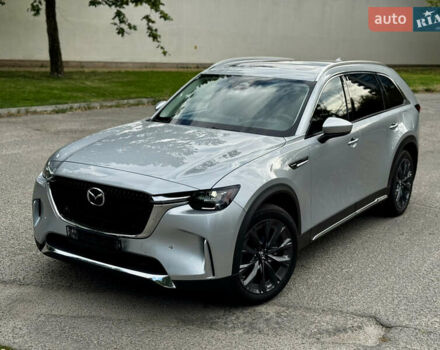 Серый Мазда CX-90, объемом двигателя 2.49 л и пробегом 28 тыс. км за 40900 $, фото 7 на Automoto.ua