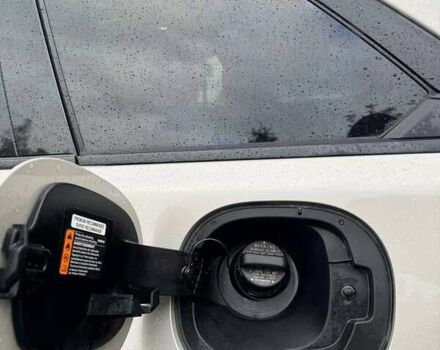 Серый Мазда CX-90, объемом двигателя 2.49 л и пробегом 1 тыс. км за 40700 $, фото 39 на Automoto.ua