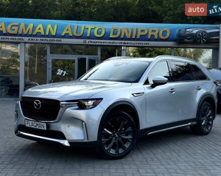 Серый Мазда CX-90, объемом двигателя 2.49 л и пробегом 28 тыс. км за 41900 $, фото 1 на Automoto.ua