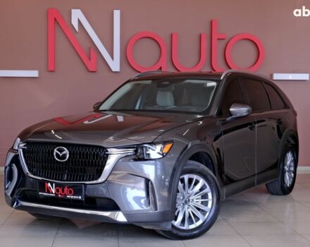 Серый Мазда CX-90, объемом двигателя 3.3 л и пробегом 20 тыс. км за 41900 $, фото 1 на Automoto.ua