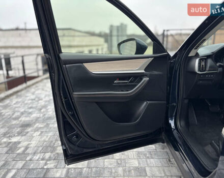 Синий Мазда CX-90, объемом двигателя 3.3 л и пробегом 1 тыс. км за 34999 $, фото 26 на Automoto.ua