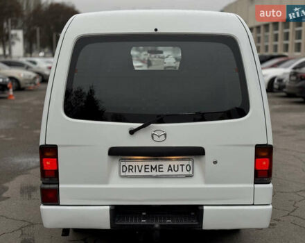 Белый Мазда E-series, объемом двигателя 2.2 л и пробегом 136 тыс. км за 7799 $, фото 7 на Automoto.ua