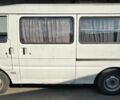 Белый Мазда E-series, объемом двигателя 2.2 л и пробегом 356 тыс. км за 1900 $, фото 4 на Automoto.ua