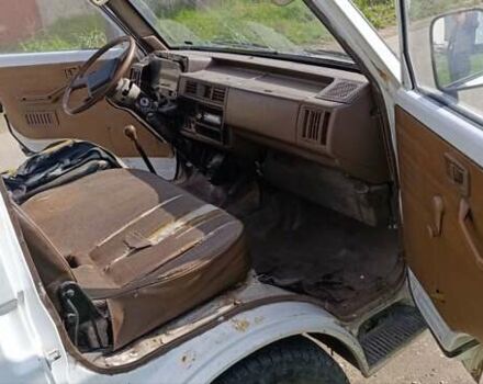 Білий Мазда E-series, об'ємом двигуна 0 л та пробігом 2 тис. км за 1300 $, фото 6 на Automoto.ua