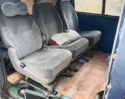 Синий Мазда E-series, объемом двигателя 2.2 л и пробегом 300 тыс. км за 1799 $, фото 10 на Automoto.ua