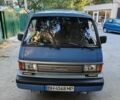 Синий Мазда E-series, объемом двигателя 2.2 л и пробегом 300 тыс. км за 4500 $, фото 3 на Automoto.ua