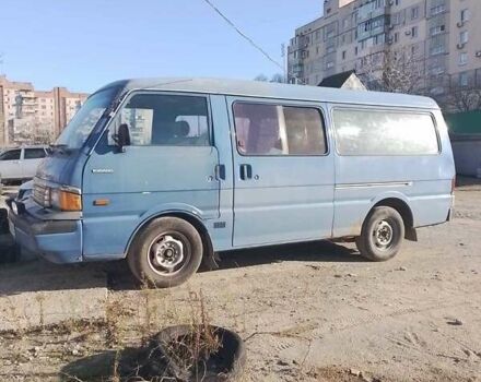 Синий Мазда E-series, объемом двигателя 2.18 л и пробегом 400 тыс. км за 2500 $, фото 1 на Automoto.ua