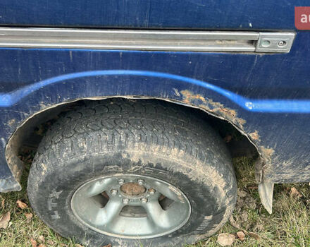 Синий Мазда E-series, объемом двигателя 2.2 л и пробегом 650 тыс. км за 6000 $, фото 2 на Automoto.ua