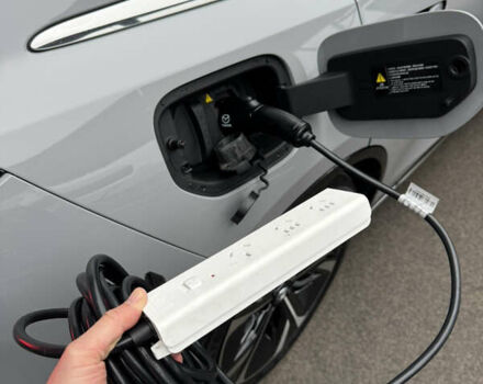 Мазда EZ-6, объемом двигателя 0 л и пробегом 9 тыс. км за 31000 $, фото 7 на Automoto.ua