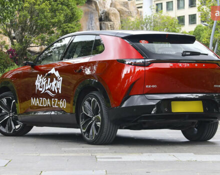 Мазда EZ-60, об'ємом двигуна 1.5 л та пробігом 0 тис. км за 27700 $, фото 6 на Automoto.ua