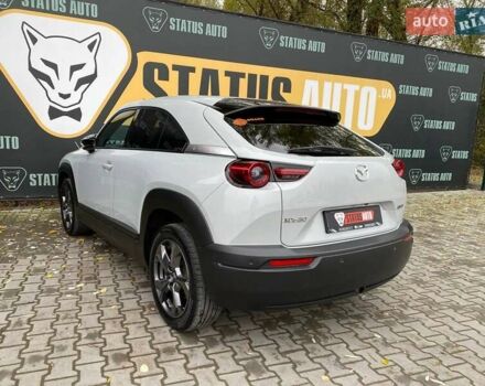 Мазда MX-30 2020 в Хмельницком на Automoto.ua Белый Мазда MX-30, объемом двигателя 0 л и пробегом 32 тыс. км за 15700 $, фото 5 на Automoto.ua