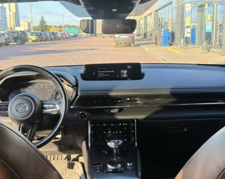 Белый Мазда MX-30, объемом двигателя 0 л и пробегом 139 тыс. км за 13750 $, фото 10 на Automoto.ua