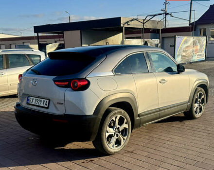 Белый Мазда MX-30, объемом двигателя 0 л и пробегом 139 тыс. км за 13750 $, фото 3 на Automoto.ua