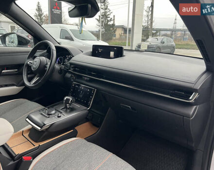 Білий Мазда MX-30, об'ємом двигуна 0 л та пробігом 42 тис. км за 15200 $, фото 23 на Automoto.ua