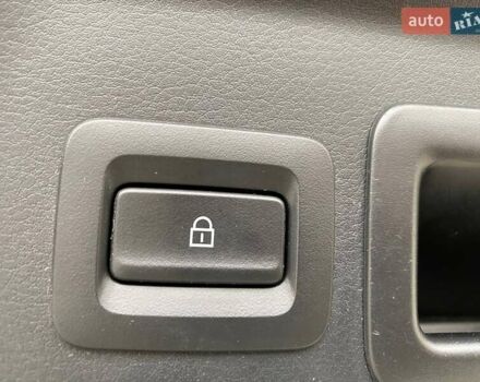 Мазда MX-30 2020 в Хмельницком на Automoto.ua Белый Мазда MX-30, объемом двигателя 0 л и пробегом 32 тыс. км за 15700 $, фото 10 на Automoto.ua