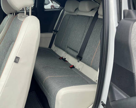 Білий Мазда MX-30, об'ємом двигуна 0 л та пробігом 42 тис. км за 15200 $, фото 11 на Automoto.ua