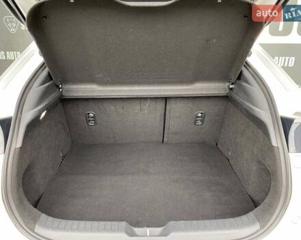 Мазда MX-30 2020 в Хмельницком на Automoto.ua Белый Мазда MX-30, объемом двигателя 0 л и пробегом 32 тыс. км за 15700 $, фото 9 на Automoto.ua