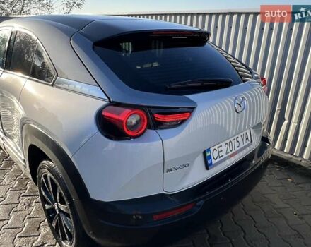 Белый Мазда MX-30, объемом двигателя 0 л и пробегом 26 тыс. км за 19000 $, фото 7 на Automoto.ua