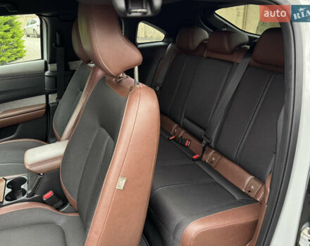 Белый Мазда MX-30, объемом двигателя 0 л и пробегом 52 тыс. км за 15000 $, фото 8 на Automoto.ua