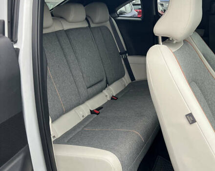 Білий Мазда MX-30, об'ємом двигуна 0 л та пробігом 42 тис. км за 15200 $, фото 24 на Automoto.ua