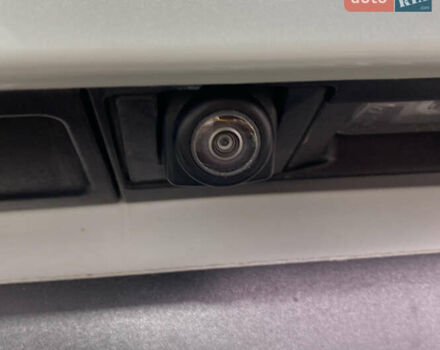 Белый Мазда MX-30, объемом двигателя 0 л и пробегом 139 тыс. км за 13950 $, фото 19 на Automoto.ua