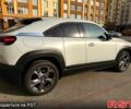 Белый Мазда MX-30, объемом двигателя 0 л и пробегом 39 тыс. км за 15900 $, фото 5 на Automoto.ua