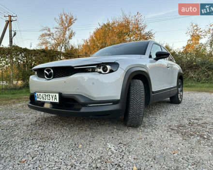 Мазда MX-30 2021 в Мукачеве на Automoto.ua Белый Мазда MX-30, объемом двигателя 0 л и пробегом 61 тыс. км за 14800 $, фото 26 на Automoto.ua