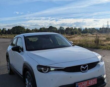 Белый Мазда MX-30, объемом двигателя 0 л и пробегом 105 тыс. км за 13800 $, фото 19 на Automoto.ua