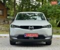 Белый Мазда MX-30, объемом двигателя 0 л и пробегом 33 тыс. км за 14950 $, фото 23 на Automoto.ua